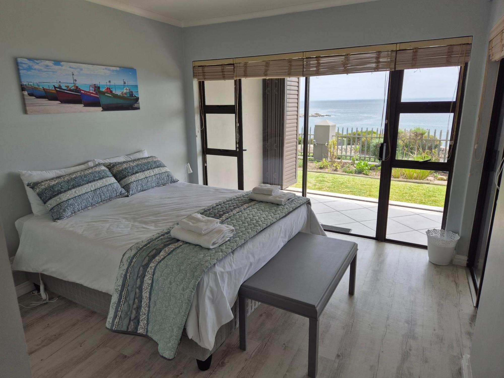 Sage At Whale Cove - Sea Facing Apartment De Kelders Extérieur photo